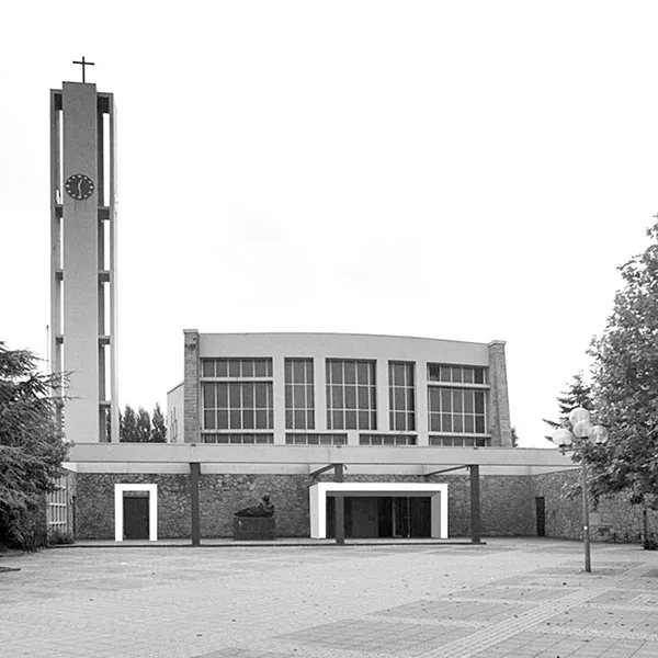 Kerkgebouw Bunde